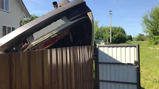 В Рязанской области девятка влетела в забор, есть погибший