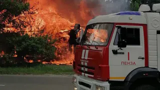 Две женщины и подросток пострадали во время пожара в Каменке