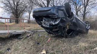 Форд перевернулся на крышу после столкновения с Газелью под Рязанью