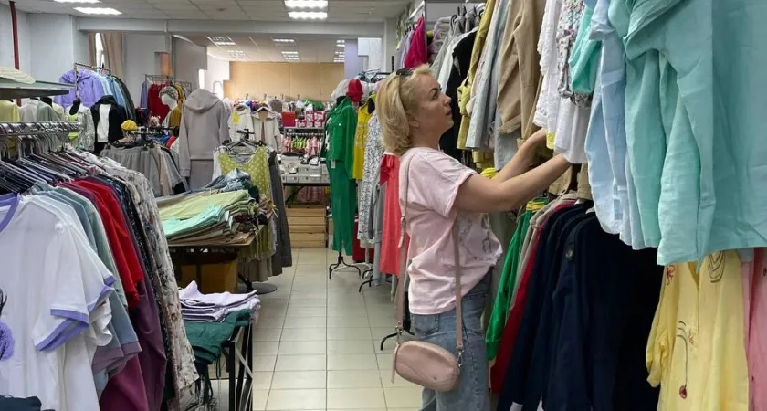 Так одеваются только «колхозницы»: 5 вещей, которые нужно срочно выбросить из гардероба