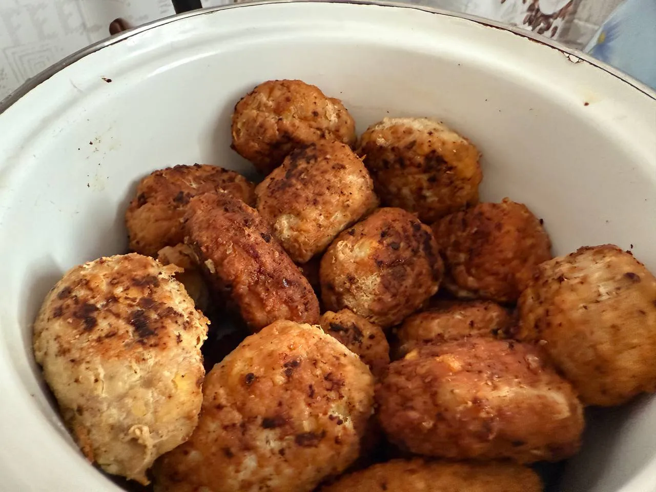 Забудьте о сухих котлетах навсегда: ресторанная хитрость с двумя ингредиентами