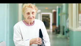 Знаменитый рязанский хирург Алла Левушкина стала героем видеосюжета