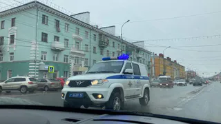 Авария в центре: столкнулись полицейская "Газель" и "Шкода"