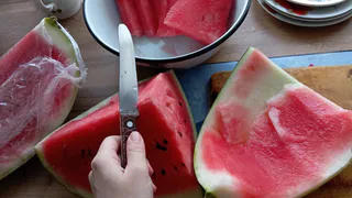 Арбузные корки больше не выкидываю, готовлю изумрудное варенье: бабушка подсказала рецепт - не десерт, а вкусовой восторг