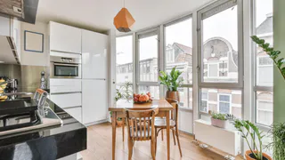 Почему европейцы никогда не проветривают у себя дома, даже если очень душно: экономия не причём