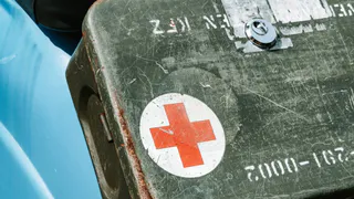 Есть время до 1 января: россиянам придется обновить автомобильные аптечки