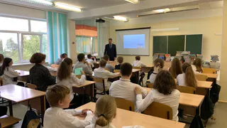 Родители Магнитогорска требуют вернуть бумажные дневники вместо электронных