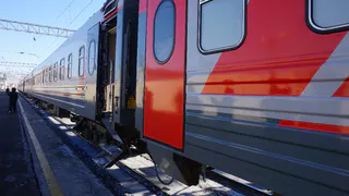 Спускаться на нижние полки теперь запрещено: в РЖД расстроили пассажиров новым правилом