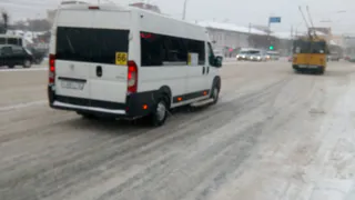 «Водитель посадил в маршрутку столько людей, что не смог заехать в горку» - рязанка рассказала об утренней поездке в общественном транспорте