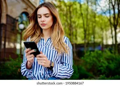 Приметы и запреты на 17 октября: девушкам не стоит разговаривать с незнакомцами