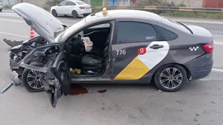 В Коврове спасатели вызволили водителя из покорёженного авто после ДТП с грузовиком