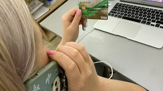 Житель Коми потерял 195 тысяч рублей на сайте "банка"