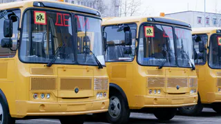 Школьники Челябинской области остались без проездных карт после реформы района