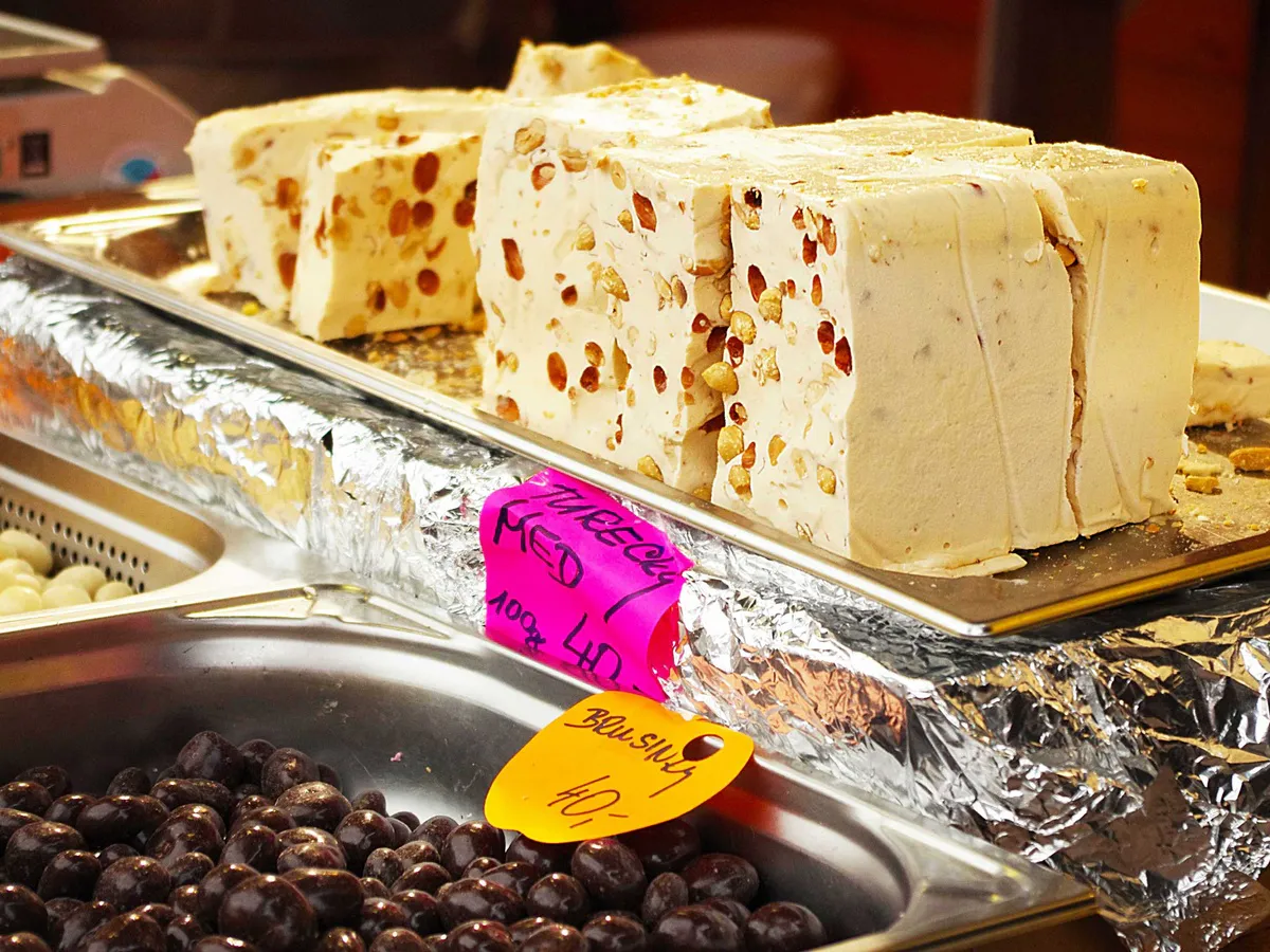 Халва и её преимущества для здоровья: почему её надо включить в рацион