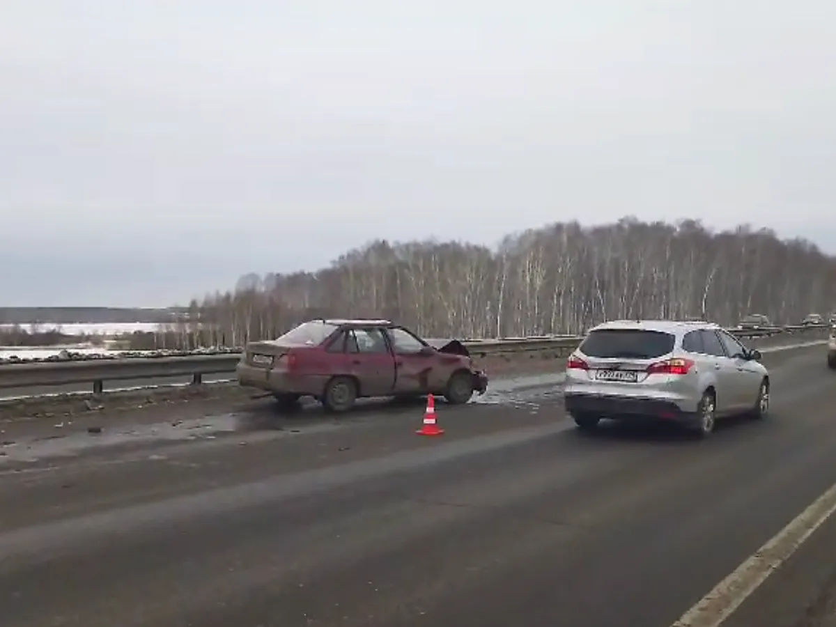 На трассе М-5 под Челябинском скопилась пробка из-за массового ДТП