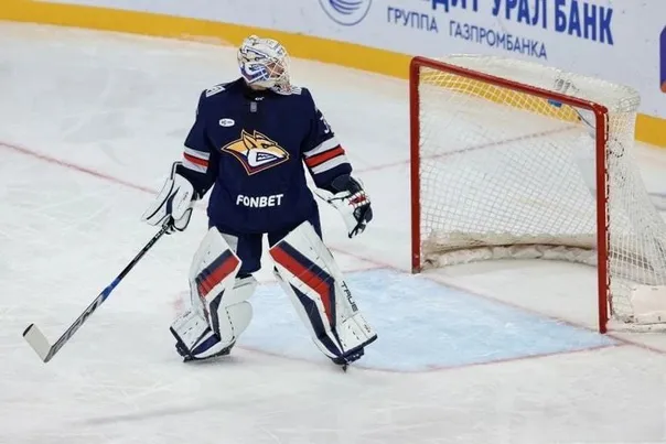 "Металлург" уступил "Спартаку" в напряженном матче на домашнем льду