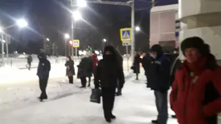 Не попали на работу: в поселке Строителей жители прождали автобус