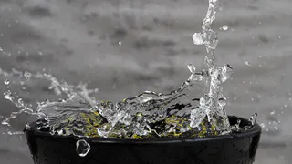 Больше никакой черно-зеленой плесени в погребе: ставим ведро в этот угол и воздух сухой всю осень