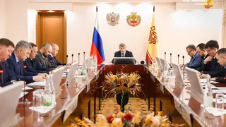Олег Николаев потребовал ускорить подготовку Чувашии к отопительному сезону
