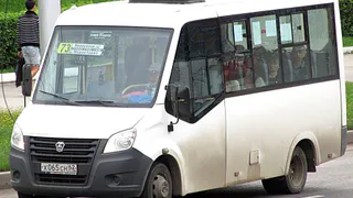 Водители 73 и 75 маршрута попросту не останавливаются на "Телезаводе": рязанцы жалуются на плохую работу маршрутчиков