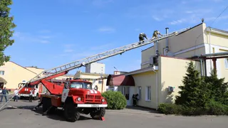 В Клинцах МЧС провели тренировочные пожарно-тактические учения