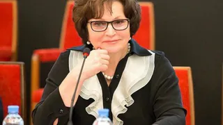 Сенатор Екатерина Лахова заявила об обязательном контроле власти за ценами на продукты питания