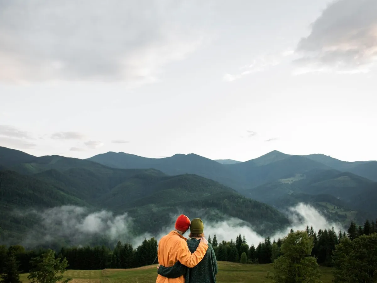 Челябинские туристы активно исследуют родные края и наслаждаются банями в праздничные дни