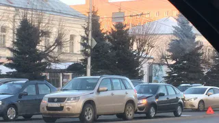 ДТП на Первомайском: столкнулись две легковушки