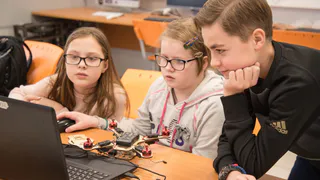 Как привить любовь ребёнка к технологиям и саморазвитию