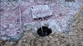 В Белых берегах сняли попадающую в Снежеть и Десну цветную жидкость