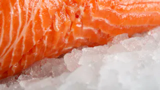 Почему горбуша после разморозки превращается в кашу: разбираемся в причинах