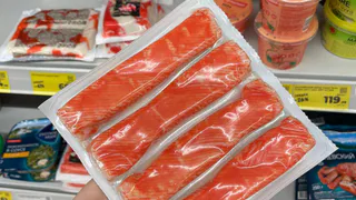 Можно смело брать: В Росконтроле назвали лучшие бренды крабового мяса
