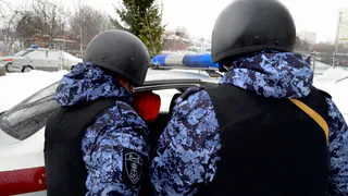 Пьяный дебошир разбил стеклянные двери в сауне Пензы