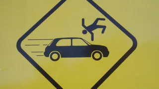 Под Новозыбковом иномарка насмерть сбила 50-летнего мужчину