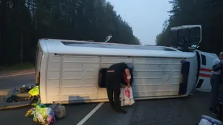 В Ленинградской области брянский автобус попал в серьёзное ДТП
