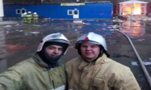 Кстати: казанских пожарных накажут за селфи