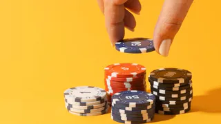 Муромлянин обманом получил 200 тысяч рублей у знакомого и потратил их на ставки