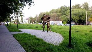 В Рязани хотят переименовать сквер ЖКХ в сквер имени маршала Сергея Бирюзова