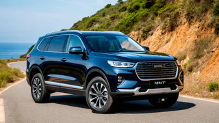 Один рождён для бездорожья, другой — для уюта: Автомеханики назвали кто из китайцев ближе к идеалу