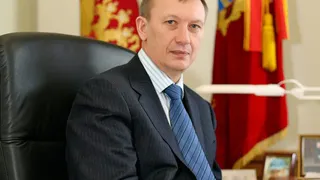 Эксубернатор Николай Денин  назвал статьи об отстранении его от управления «Снежной» информационной провокацией