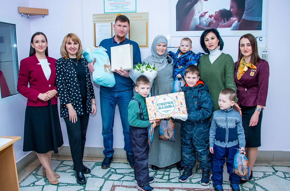 В Нижнекамске зарегистрировали рождение 100-го малыша