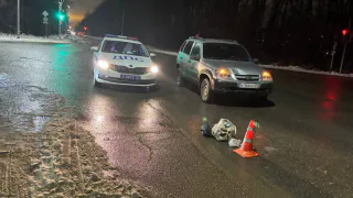 В Новочебоксарске нетрезвый водитель проехал на красный и сбил пешехода