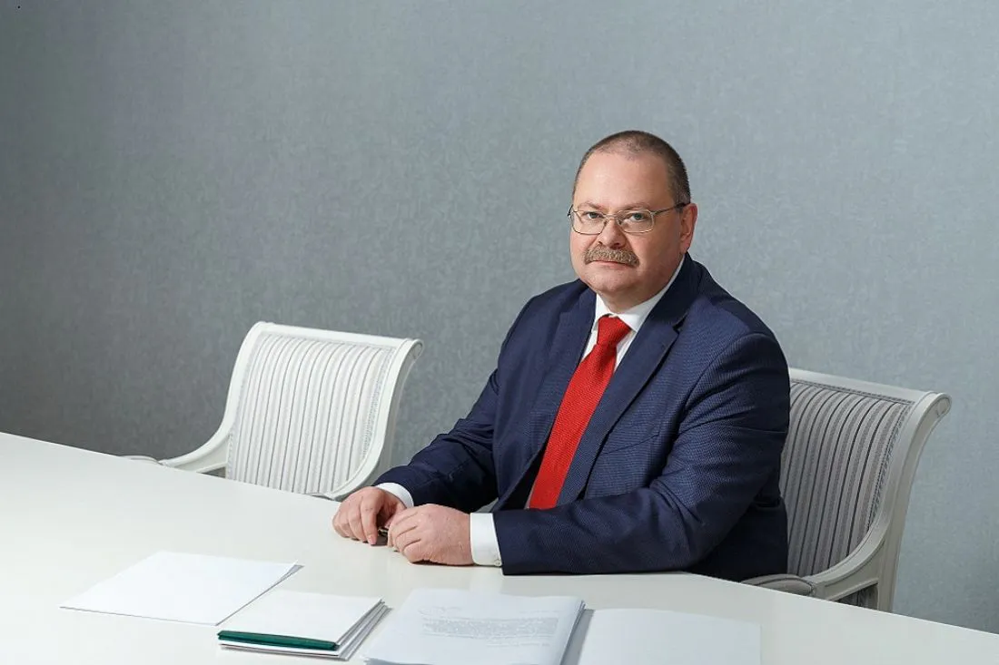 Мельниченко взял на контроль ситуацию в детском лагере «Белка»
