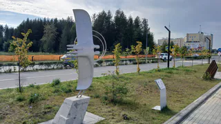 В Яреге Ухтинского района открыли памятные стенды о нефтяном предприятии