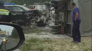 На Черновицкой "ГАЗель" перевернулась из-за столкновения с "Тойотой"