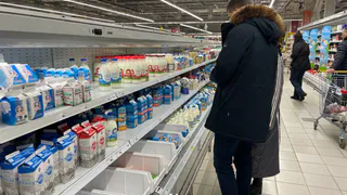 Не берите даже для выпечки: названы марки молока, которые не стоит брать