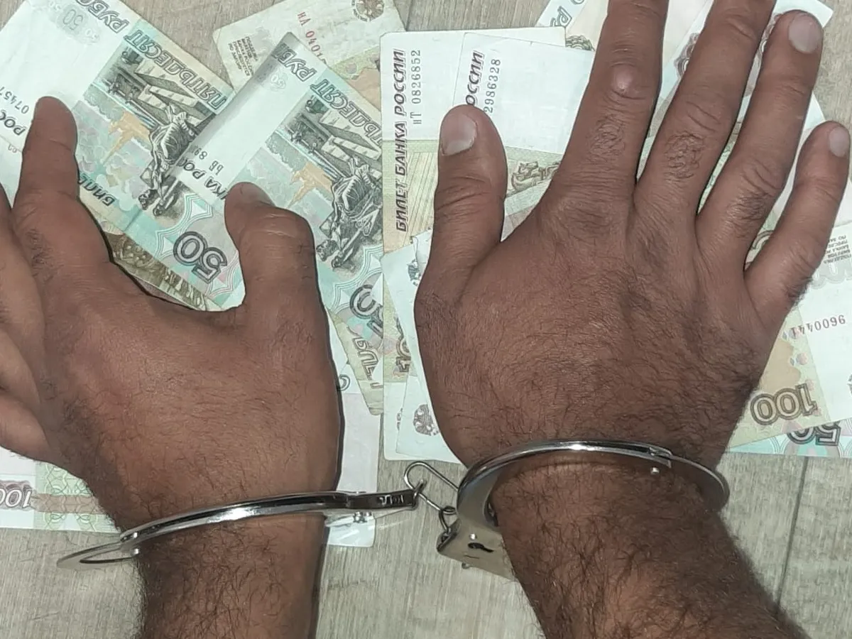 Попала почти на миллион: в Татарстане мошенники после взлома госуслуг заставили оформить несколько кредитов