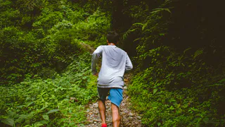 Защищают от пота в разы лучше люксовых, а стоят дешевле: Роскачество назвало лучшие дезодоранты