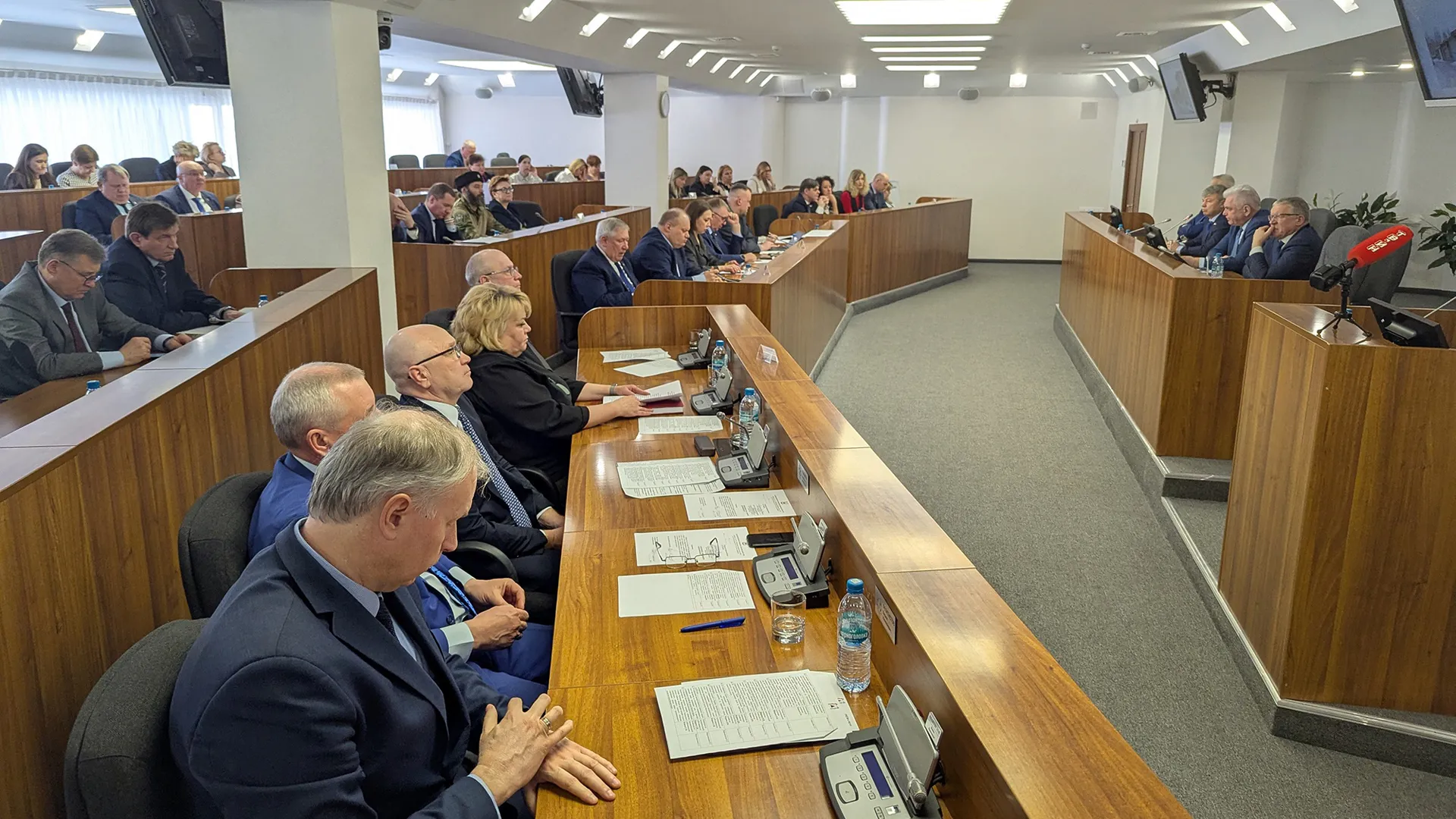 Реклама приносит Магнитогорску рекордные доходы: бюджет пополнился на 118 миллионов рублей