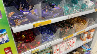 Отрава в красивой обертке: в Роскачестве назвали конфеты которые не прошли проверку - не покупайте к 8 Марта